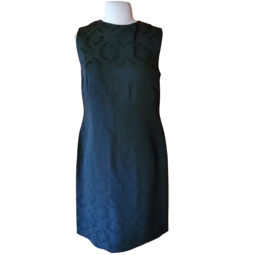 1950s Unlabeled‎ Black, Leaf Embossed, Dress